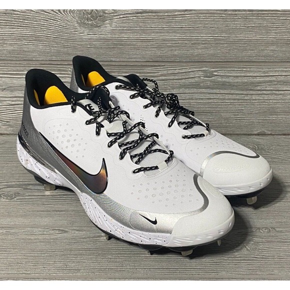 Nike Alpha Huarache Elite‎ 3 Low Baseball Cleats CV3552-104 Men's 16 White Shoes - Picture 1 of 10